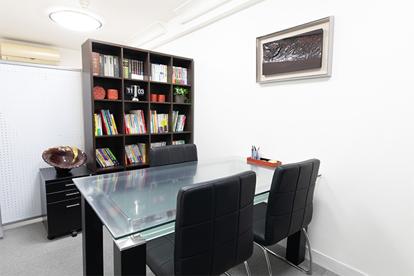 横浜駅前法律事務所サムネイル1