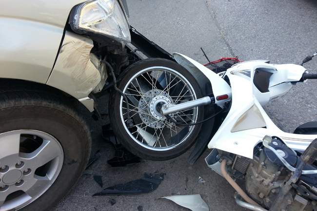 自動車 対 二輪車（バイク・自転車）～二輪車特有の交通事故における過失割合～