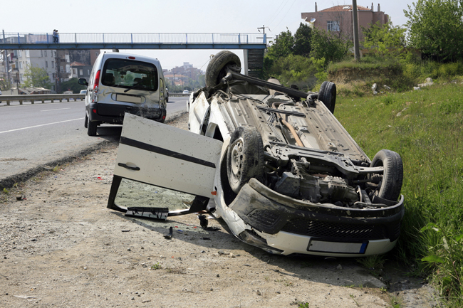 交通事故発生｜交通事故にあってしまった時、最初にすることは何？