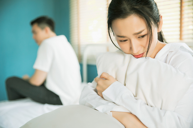 夫が脅してくる