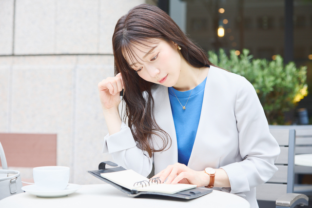 離婚成立までの期間はどのくらい？ケース別にかかる時間を紹介