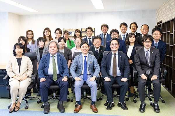 弁護士法人 法律事務所ロイヤーズ・ハイ 堺オフィスサムネイル2