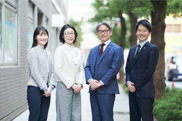 鈴木&パートナーズ法律事務所サムネイル2